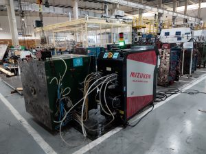 Kiểm tra khuôn ép nhựa định kỳ