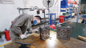 Sửa chữa khuôn ép nhựa Bàu Bàng